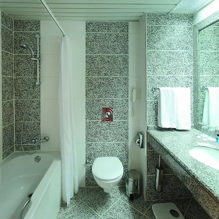 Отель Grand Cettia 5*