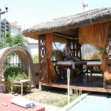 Отель Grand Cettia