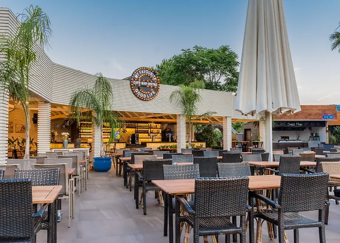 Grand Cettia Hotel 5*