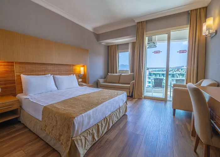 Hotel Grand Cettia 5*