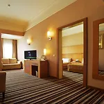 호텔 Grand Cettia 5*