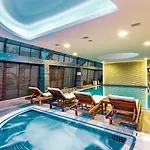 호텔 Grand Cettia 5*