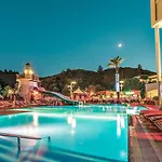 Grand Cettia 호텔 말마리스