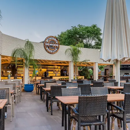 Grand Cettia Szálloda 5*