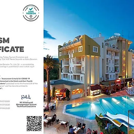 호텔 Grand Cettia 5*