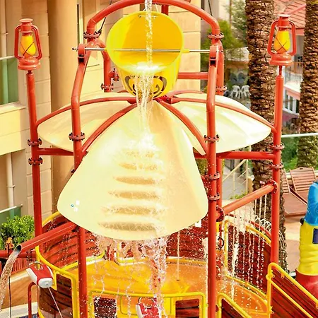 호텔 Grand Cettia 5*